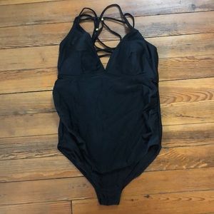 Liz Lang Maternity One Piece Swimsuit